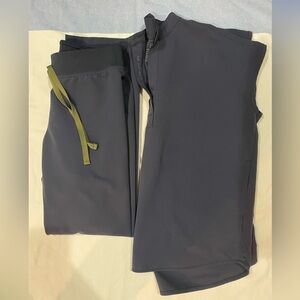 Women’s Figs Quiet Navy Scrub Set